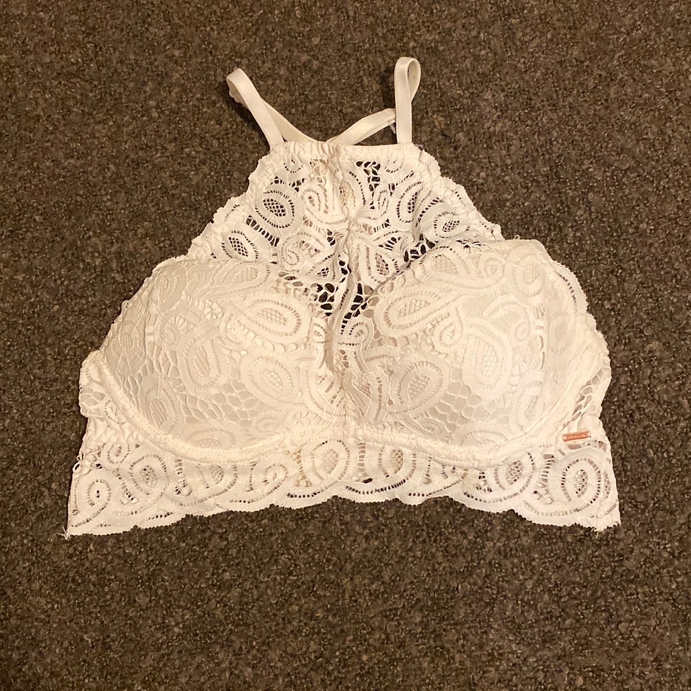 PINK Victoria’s Secret lace push up bralette